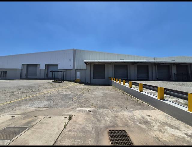 6,242M² WAREHOUSE TO LET IN HALFWAY HOUSE